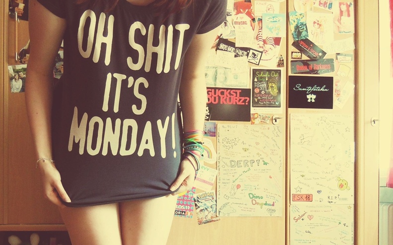 Its_Monday_Girl.jpg