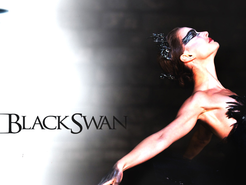 Natalie_Portman_Actress_In_Black_Swan_Movie_Dancing.jpg