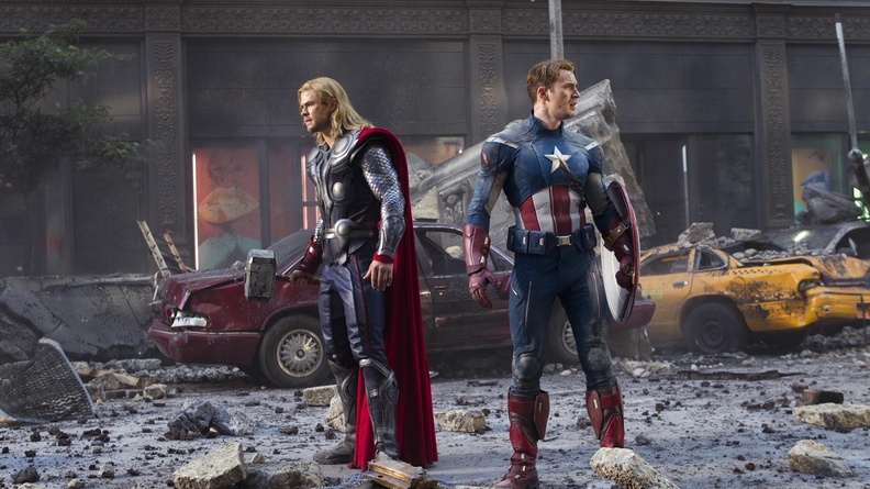 Chris_Hemsworth_On_Avengers_Movie_Background.jpg