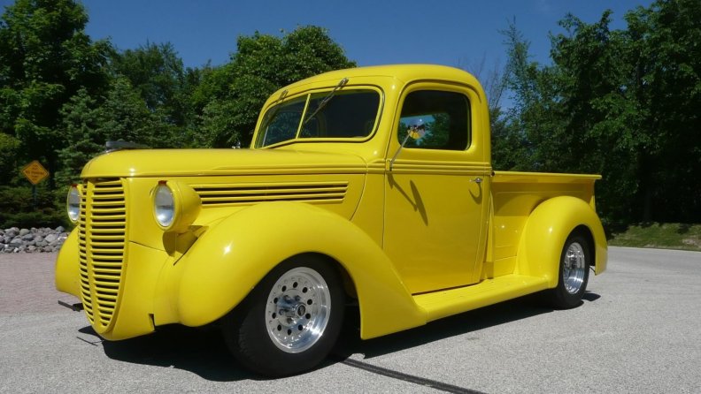 1938_yellow_ford_pickup.jpg