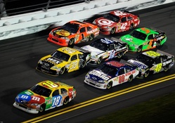 NASCAR NONSTOP RACE