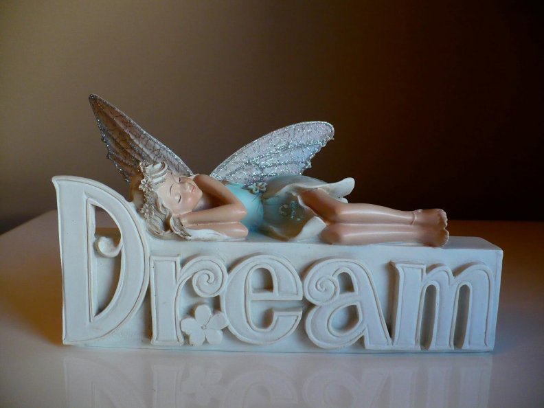 dream_fairy_figurine.jpg