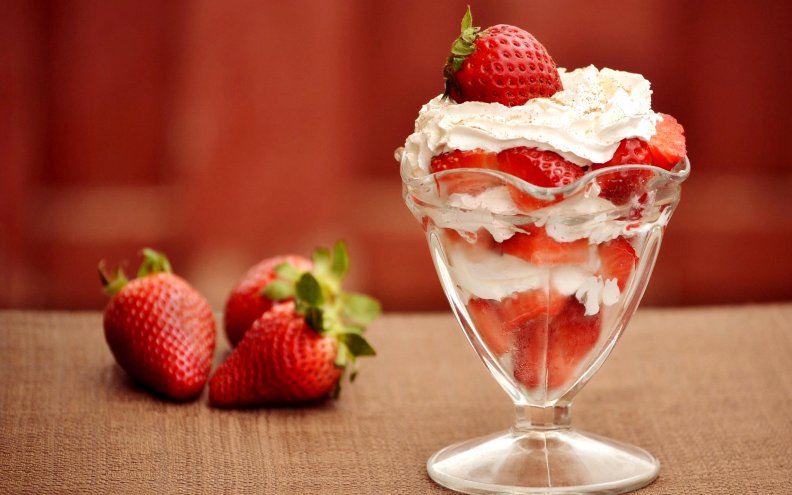 strawberry_ice_cream.jpg