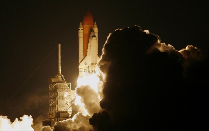 launch_of_space_shuttle.jpg
