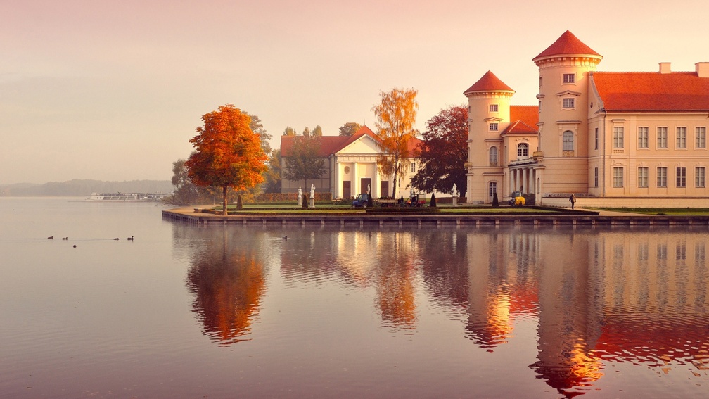 mansions on a german lake in autumn