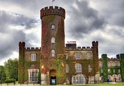 Swinton Castle (England)