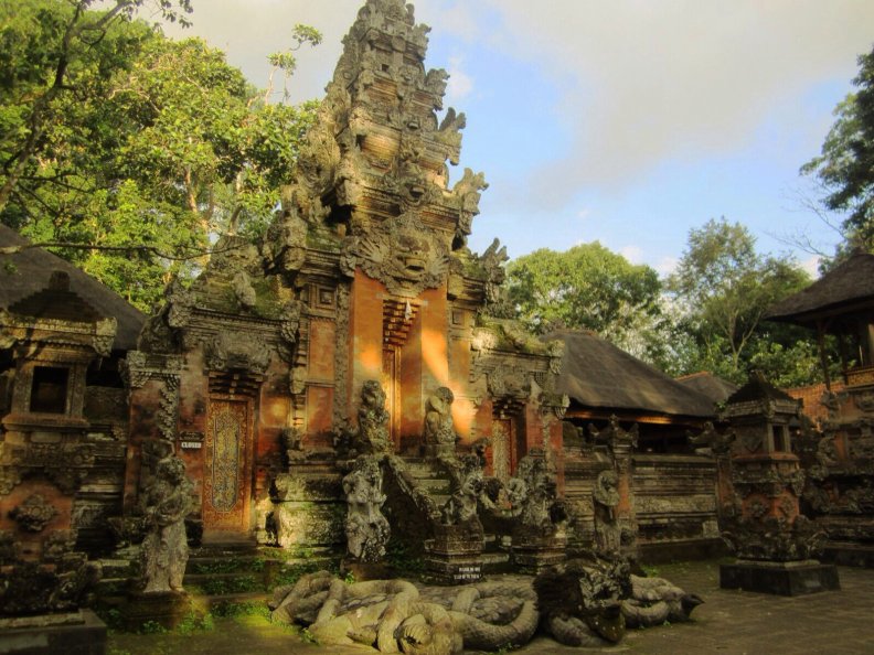 bali_monkey_forest_the_temple.jpg