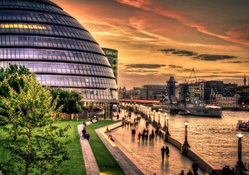 a gorgeous modern building on riverfront in london hdr