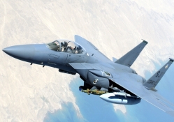 F_15 STRIKE EAGLE