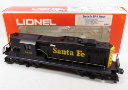 Lionel Santa Fe GP_9 diesel locomotive #8250 hobby