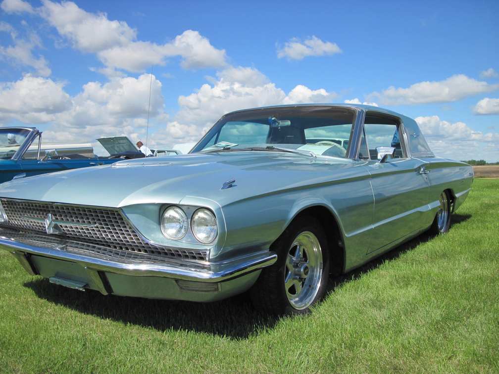 1966 Ford Thunderbird coupe