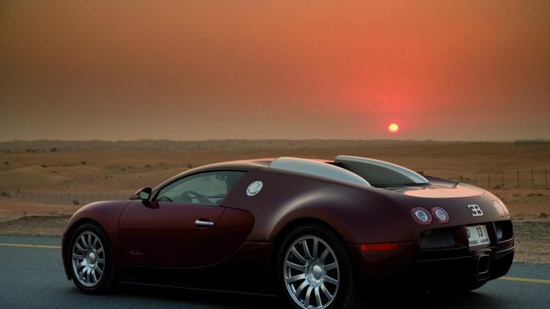 bugatti_veyron_centenaire_at_sunset.jpg