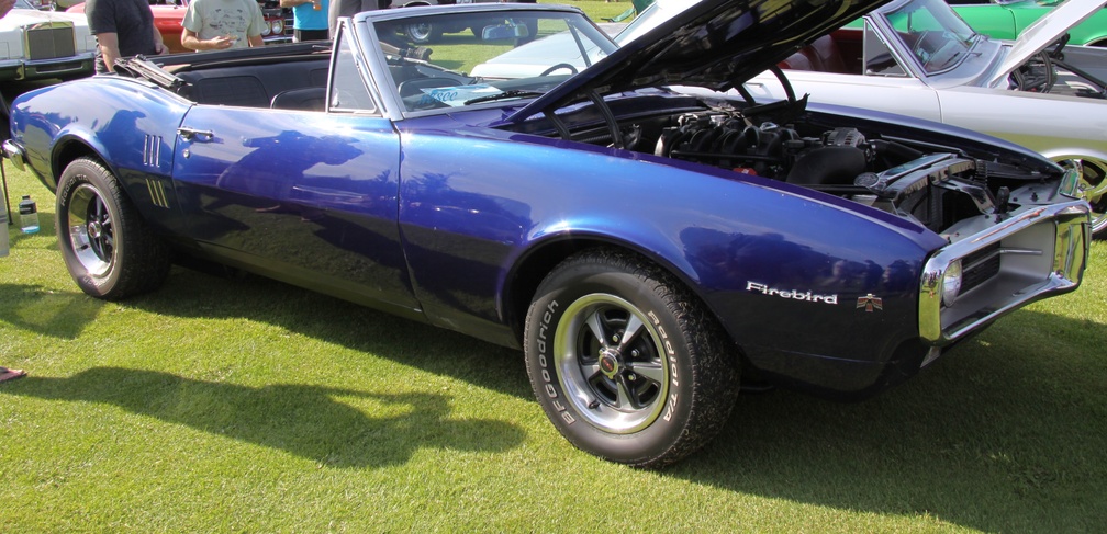 1967 blue Pontiac Firebird