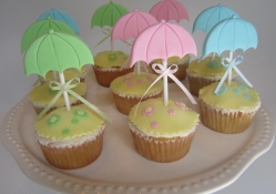 Cupcakes for sweet Rosa (rosarina)