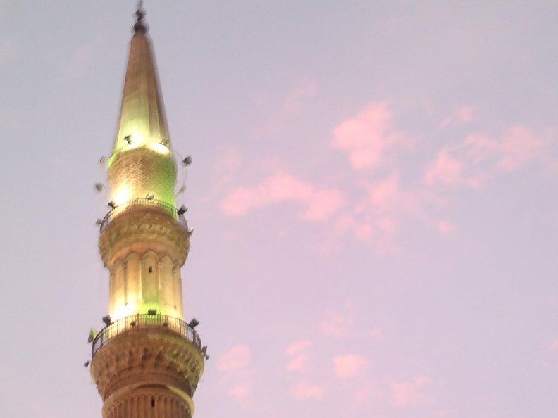 al_hussein_mosque_5.jpg