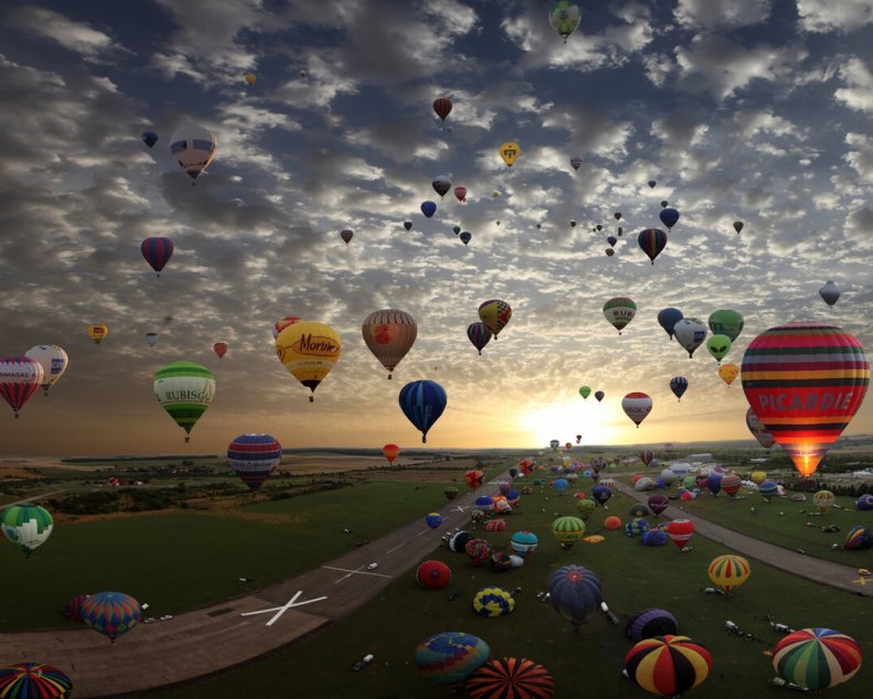 air_balloons.jpg
