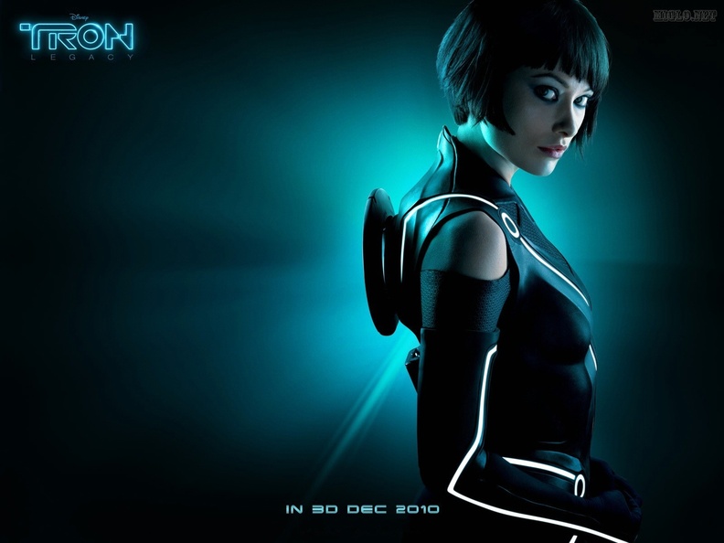 Girl_From_The_TRON_Movie_2905.jpg