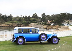 1929_Ruxton_C_Budd_Sedan
