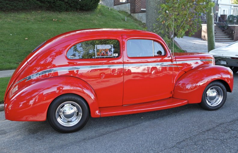 1940_ford_sedan_and_that_bad_boys_for_sale.jpg