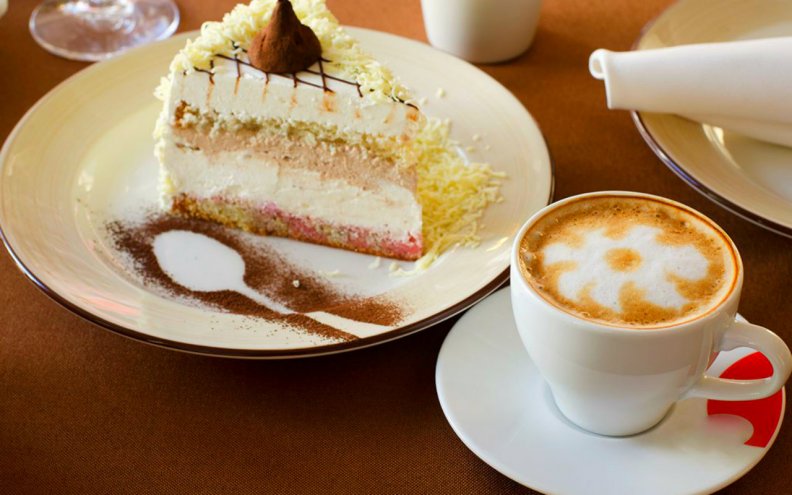 cake_and_coffee.jpg