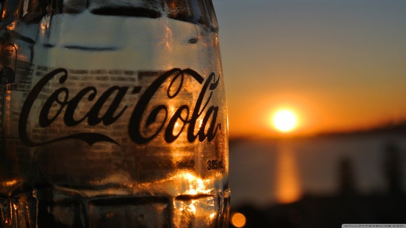 coke_glass_at_sunset.jpg