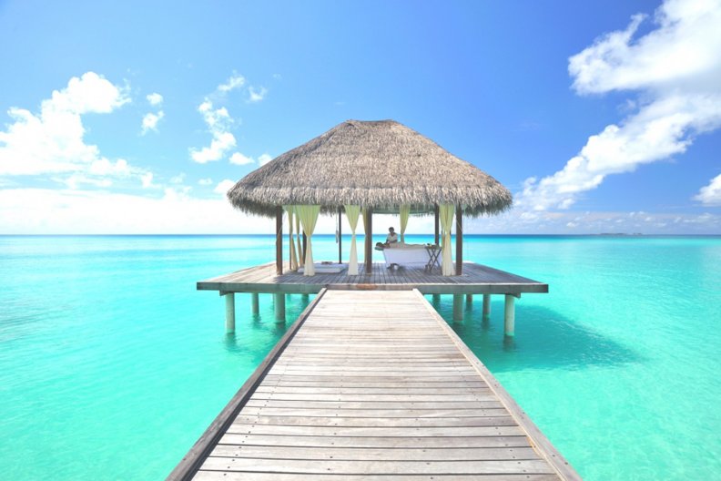 kuramathi_island_resort_maldives.jpg