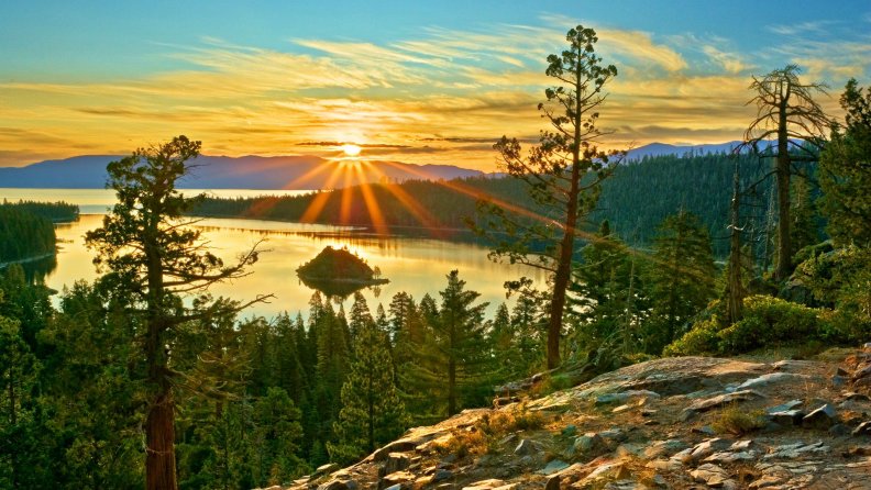 emerald_bay_lake_tahoe.jpg