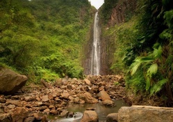 tall cliff waterfall