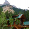 cathedral mountain lodge in yoho park canada