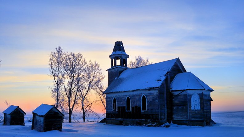 abandoned_church_on_the_plains_in_winter.jpg