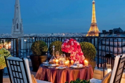 Dinner_in Paris