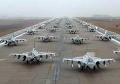 a squadron of F_16 fighting falcons