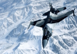 F16 over snow