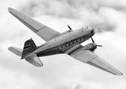 Douglas DC3 _Dakota