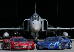 F4 &amp; Ferrari
