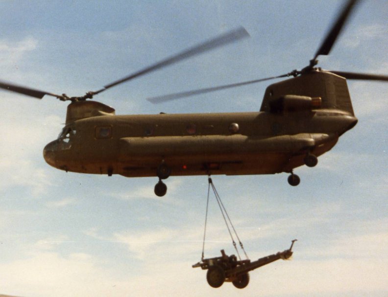 ch_47_chinook_helicopter.jpg