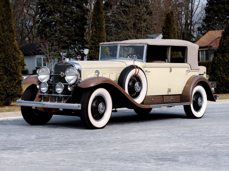 1930_Cadillac_Phaeton_V16