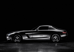 Mercedes_Benz SLS