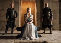 Game of Thrones _ Daenerys Targaryen ~ Queen of Meereen ~
