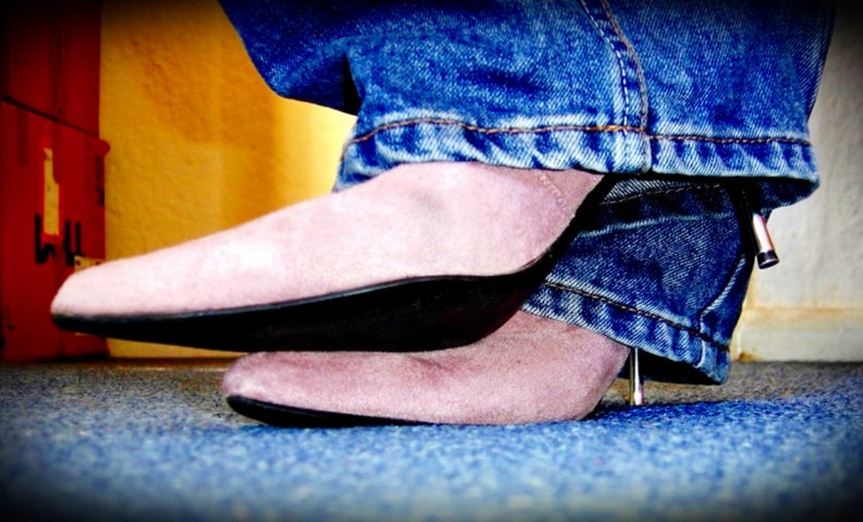 pink_boots.jpg