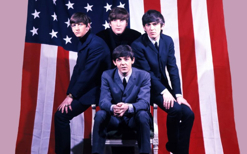 The Beatles Come To America