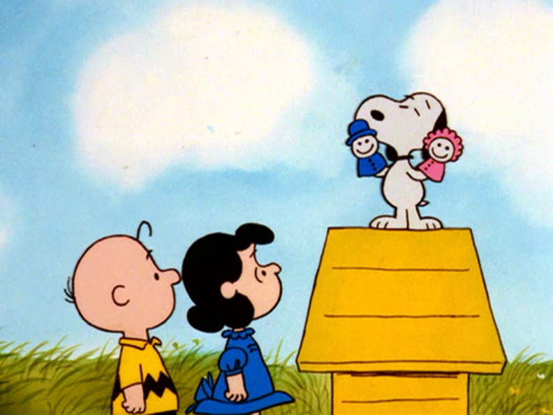 charlie_brown_and_snoopy_with_hand_puppets.jpg